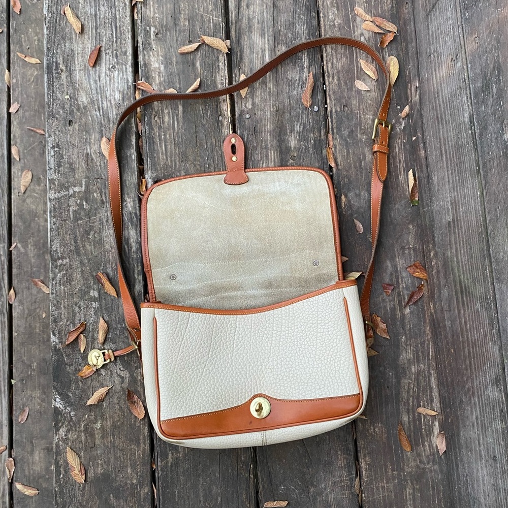 Vintage Dooney & Bourke Purse - Picture 10 of 15